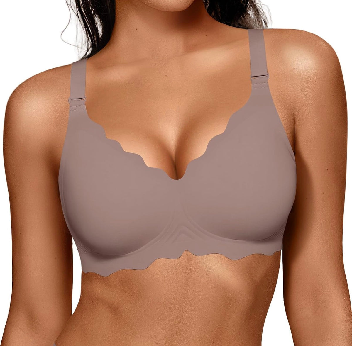 Donika Scalloped Wireless Support Bra
